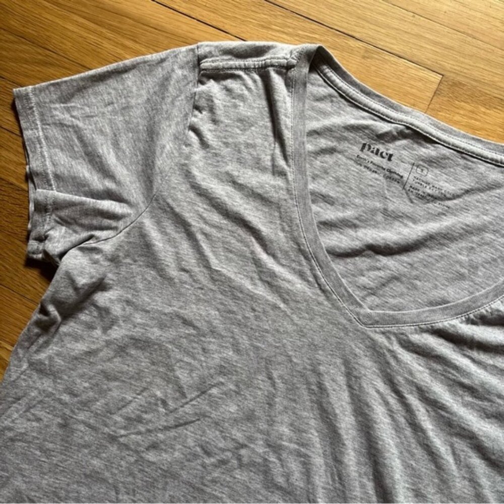 Pact Shirt Womens Small Gray Solid V-Neck Organic Casual Pullover Capsule Basic